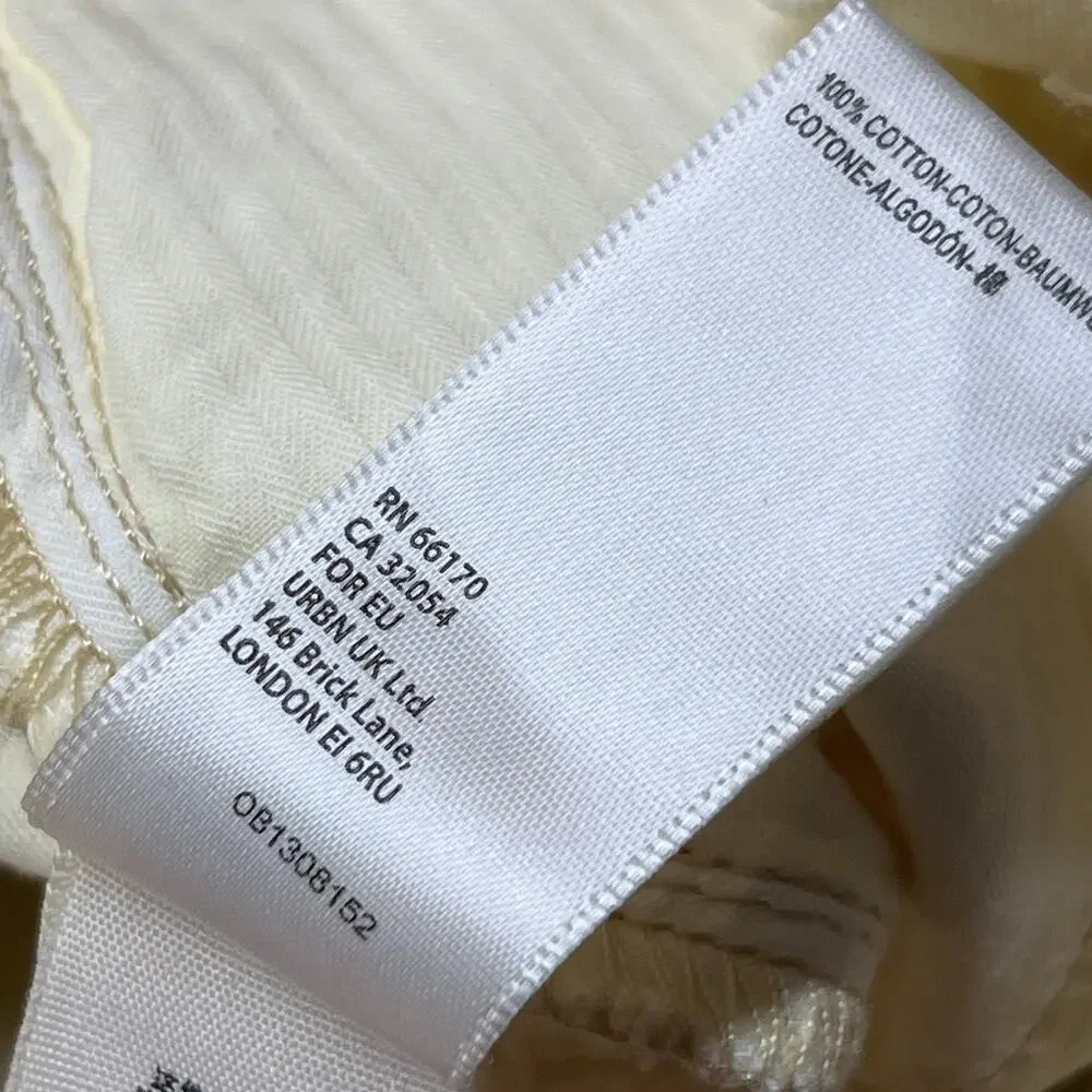 We The Free Shorts Womens 25 Yellow Paperbag Suspenders Belted Twill Cotton